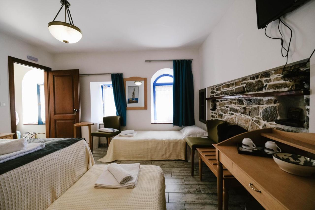 Fardi Residence Guesthouse Самотракі Екстер'єр фото